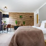 Helles, Chalet-stil Mit Allalinblick Appartement Saas-Fee