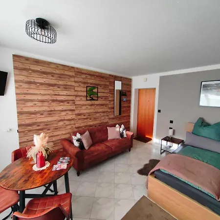 Apartman Helles, Chalet-stil Mit Allalinblick Saas Fee