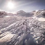 Appartamento Helles, Chalet-stil Mit Allalinblick Saas-Fee