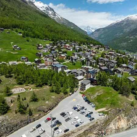 Helles, Chalet-stil Mit Allalinblick * Saas Fee